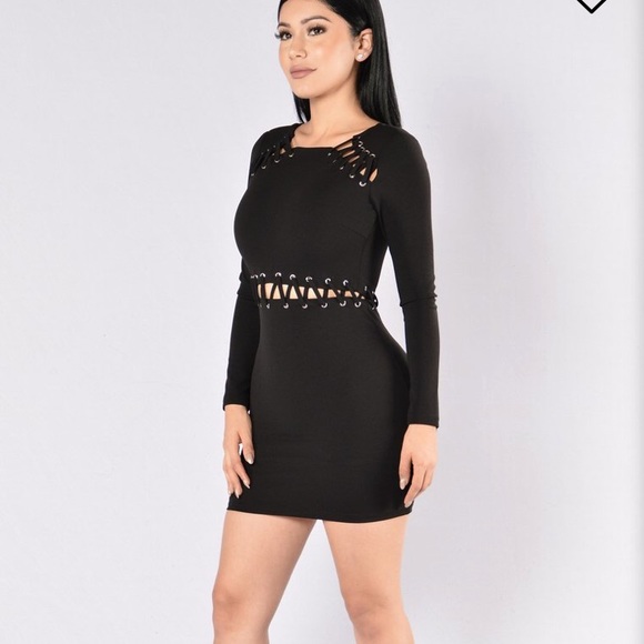 Cut out bodycon long sleeve dress - Picture 3 of 5